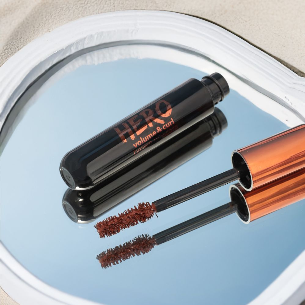 Hero volume & curl brown mascara